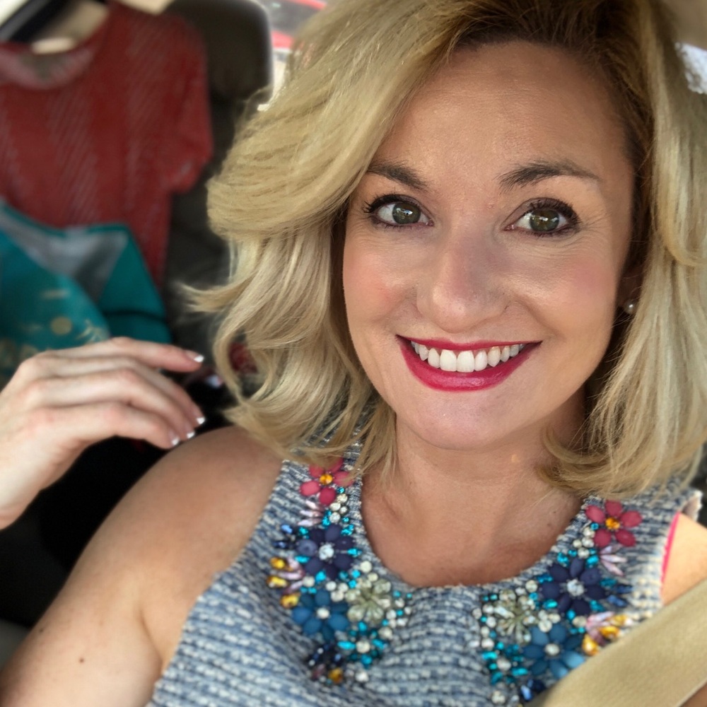 Meet your Posher, Jennifer